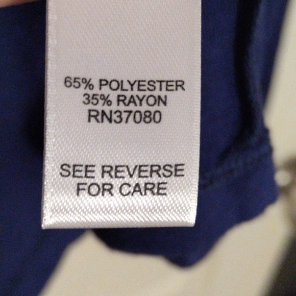 ***SOLD***CATO Med blue long sleeve blouse with pleats and 2 rhinestones closers - Picture 4 of 6